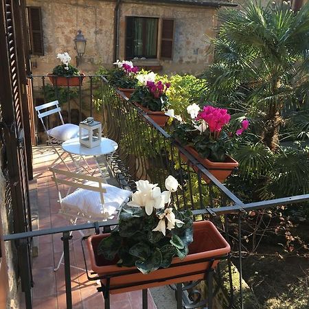 B&B Michelangeli - Private Parking Орвието Екстериор снимка