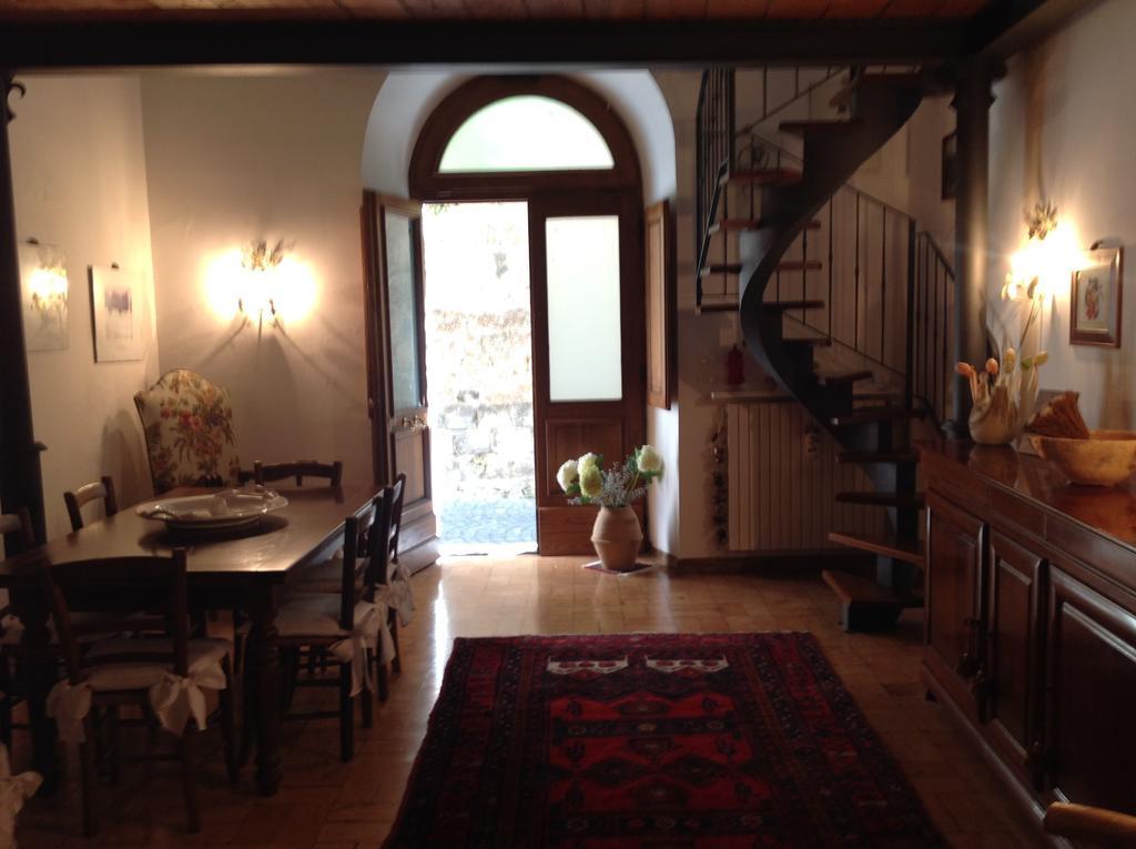 B&B Michelangeli - Private Parking Орвието Екстериор снимка