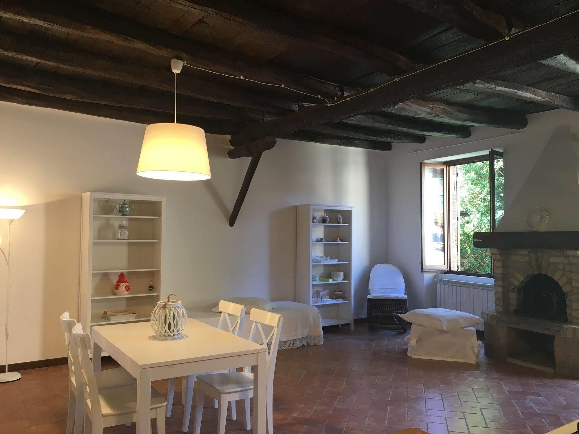 B&B Michelangeli - Private Parking Орвието Екстериор снимка